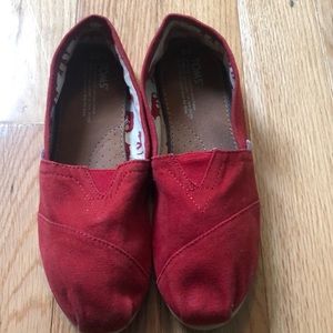 Red Toms